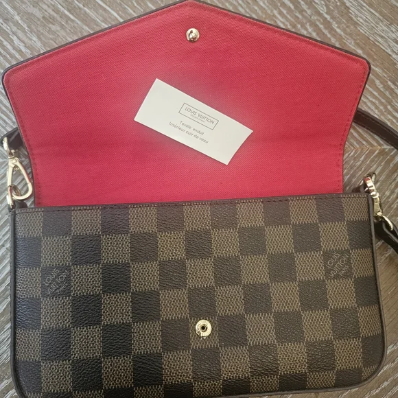 Checkered Brown Designer Handbag Set - Picture 7 of 13